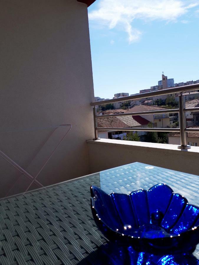 Mariloo Appartement Split Buitenkant foto