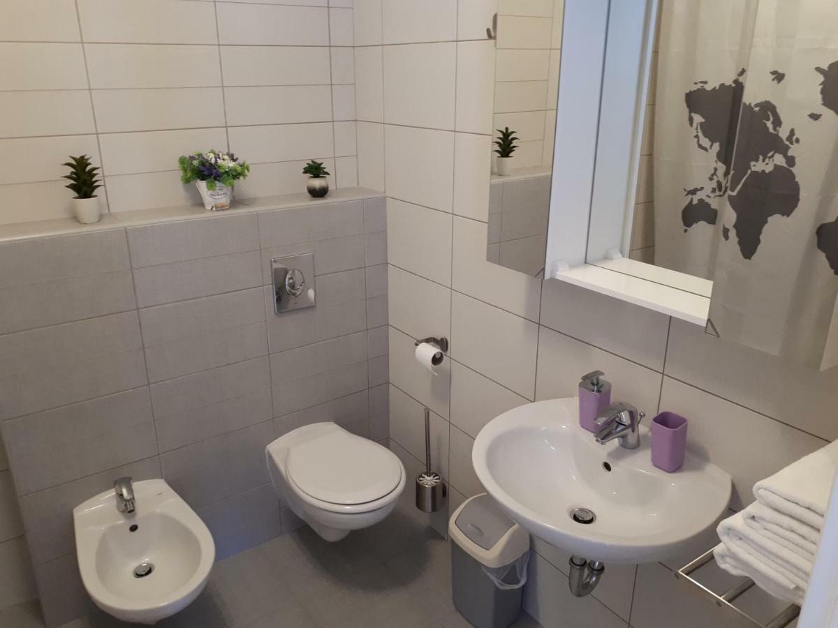 Mariloo Appartement Split Buitenkant foto