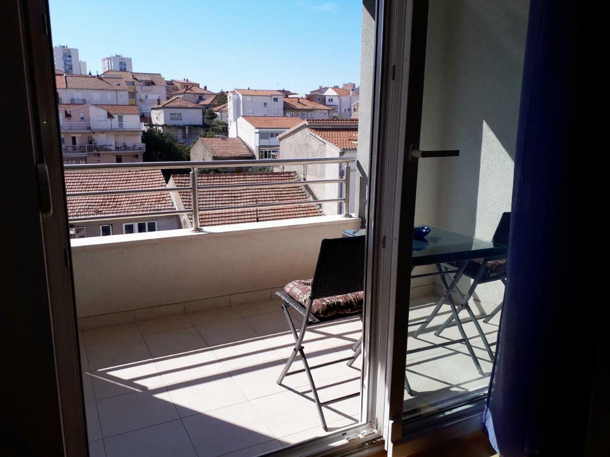 Mariloo Appartement Split Buitenkant foto