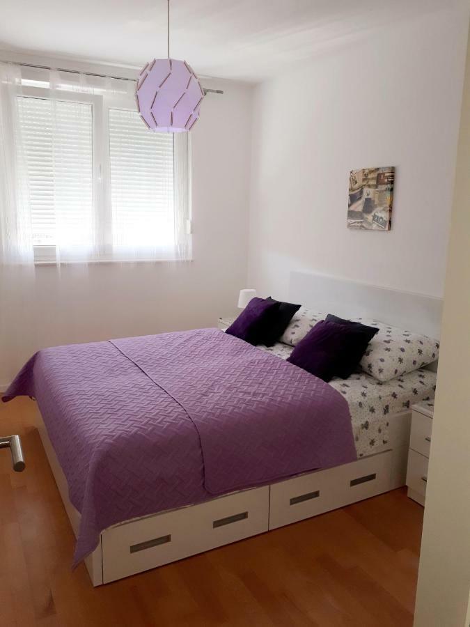 Mariloo Appartement Split Buitenkant foto